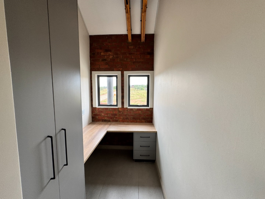 To Let 3 Bedroom Property for Rent in Helderzicht Eco Estate North West